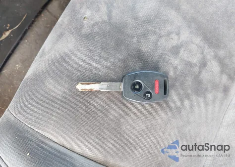 2013 Honda Insight from USA, damaged, VIN JHMZE2H33DS000845